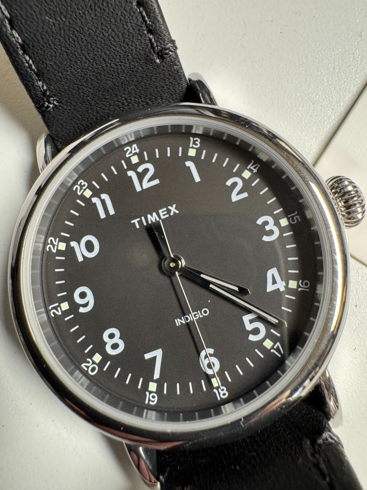 Timex Standard Collection Quartz Watch 40MM Indiglo TW2T20200 Runs Good