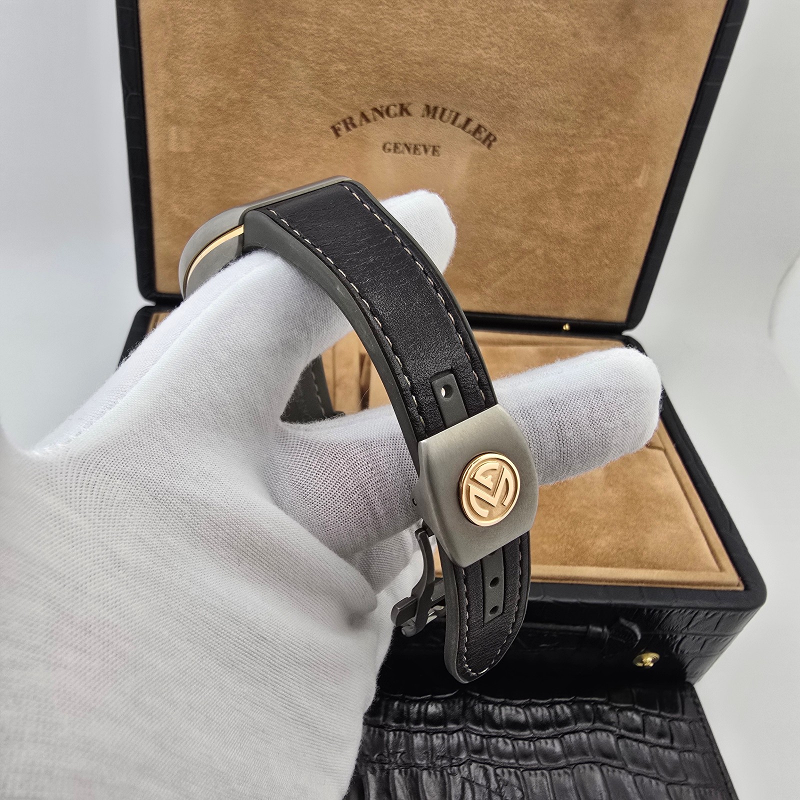 Franck Muller Van Guard V41 – Titanium & Rose Gold – Watch – V41 SC DT TT BR 5N