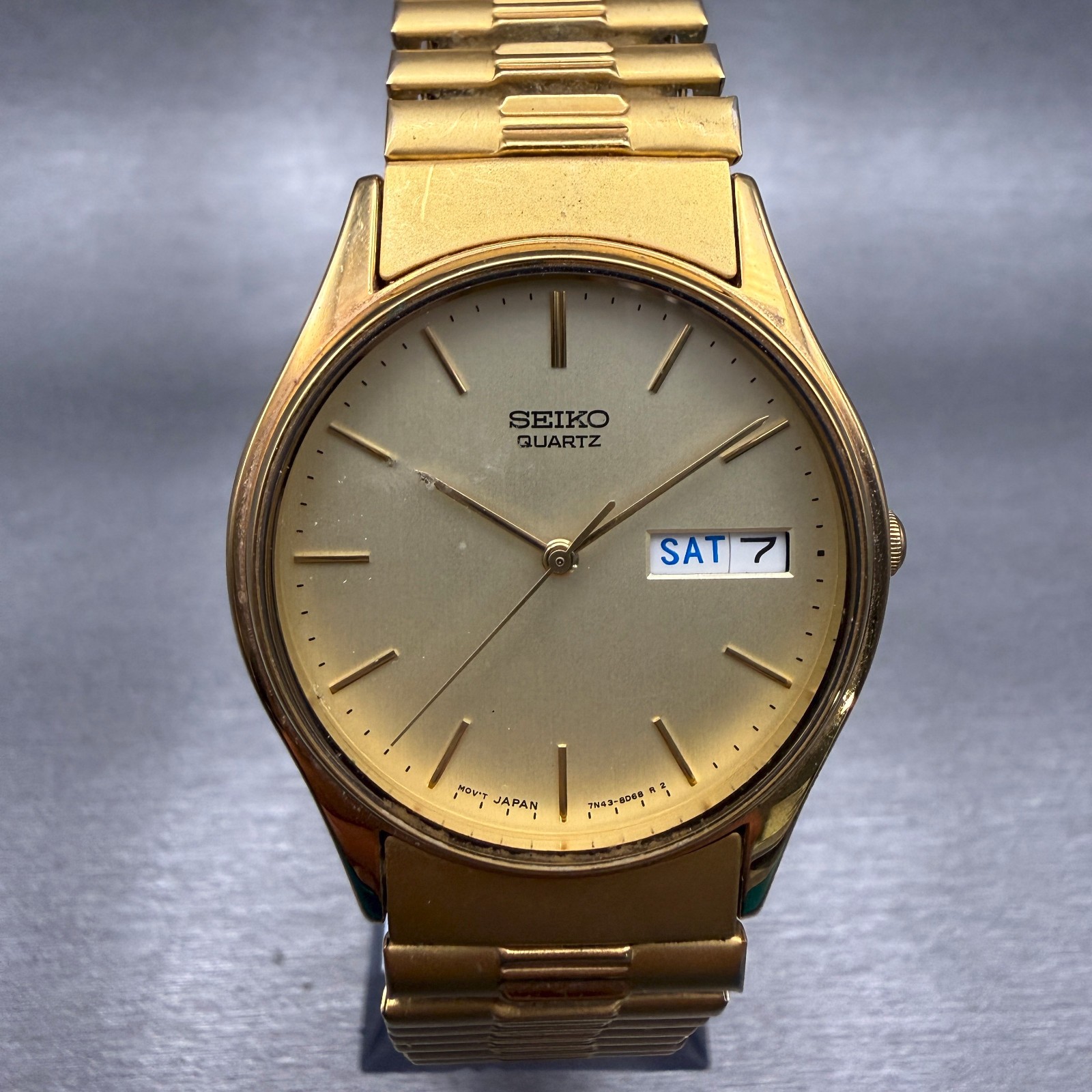 Seiko Watch Men 34mm Champagne Dial Gold Tone Daydate Round 7N43-8A89 New Batt