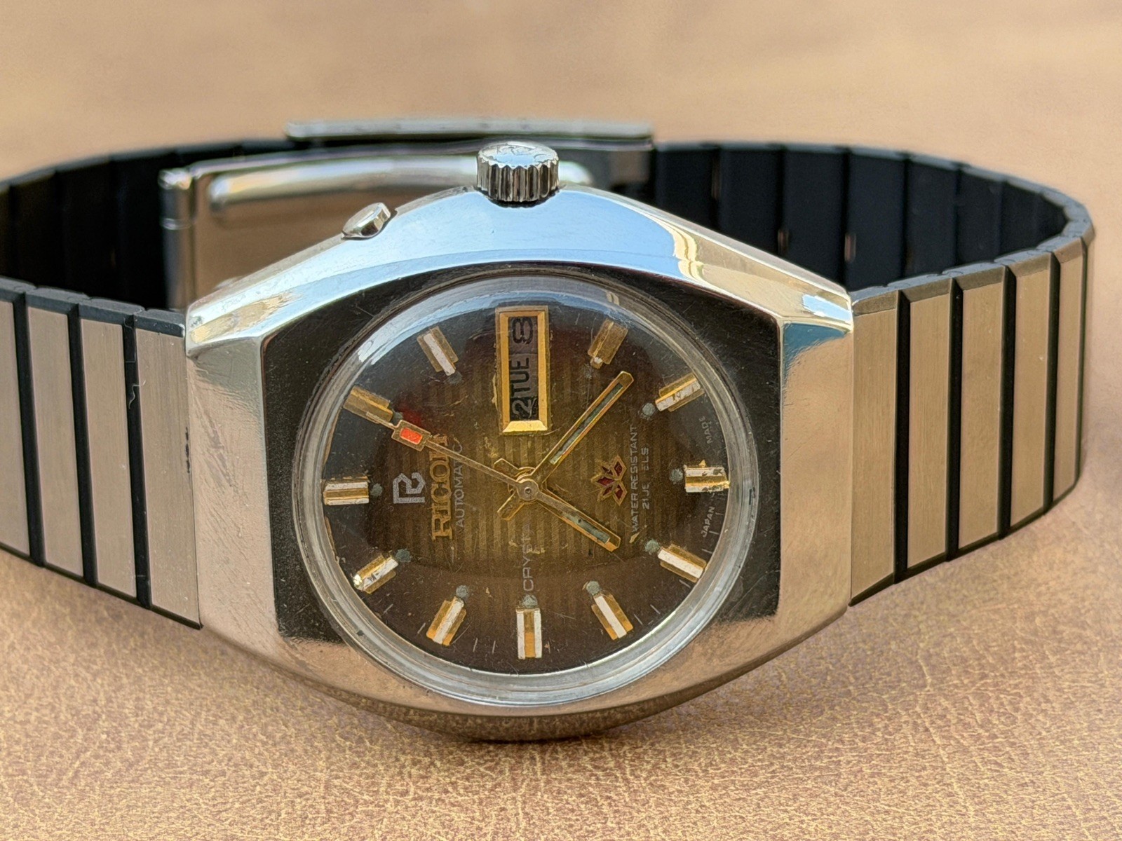 Vintage Ricoh Crystal Automatic 21 Jewels Golden Dial Spares/Repair (455)