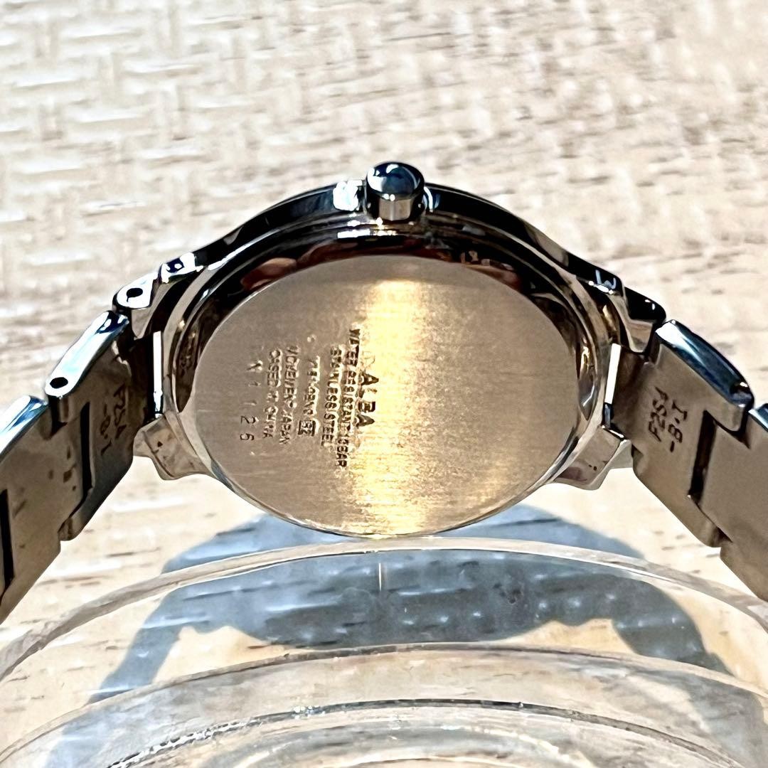 Working condition solar-powered SEIKO ALBA ingénu women’s solar watch.