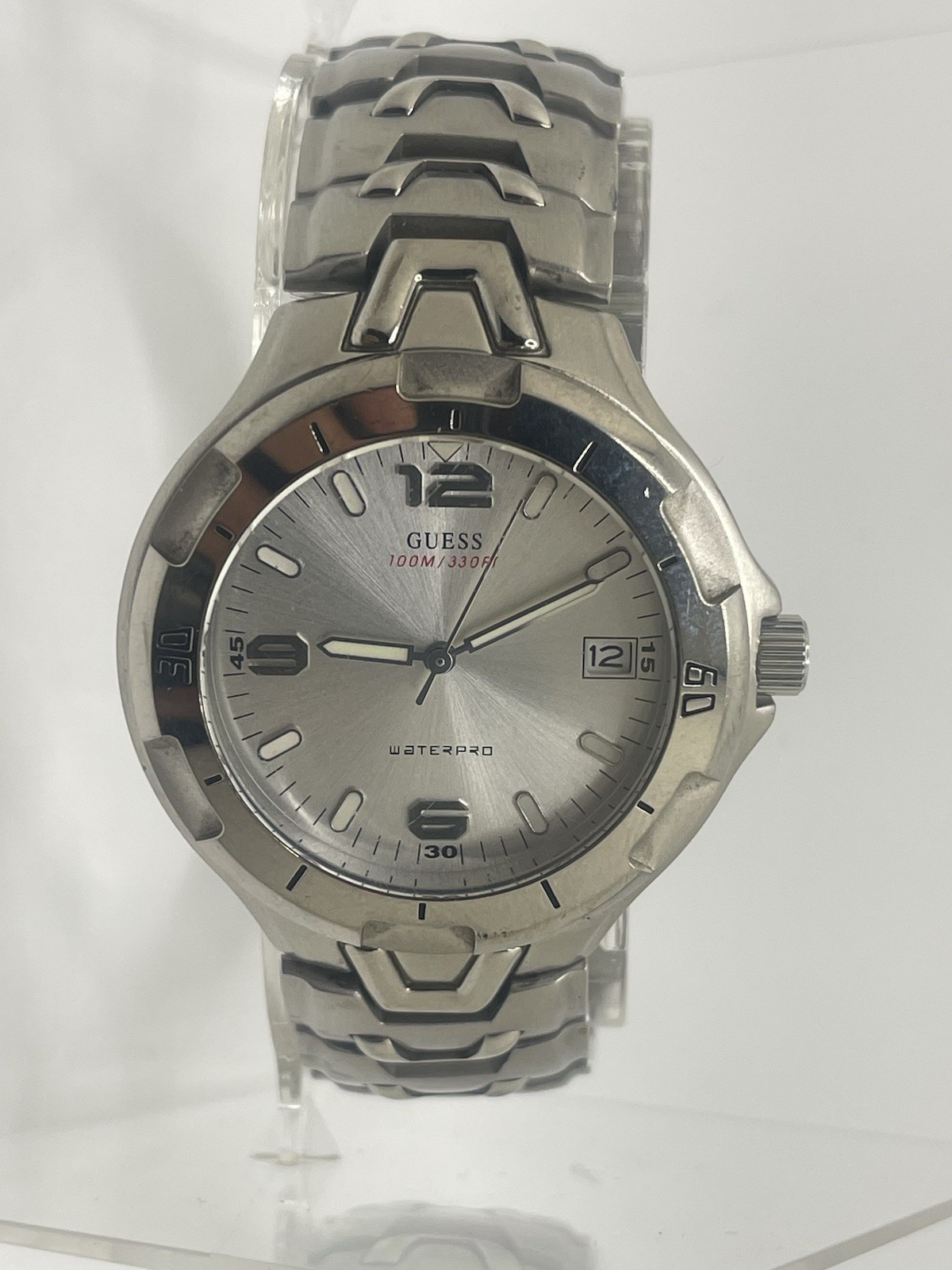 Guess Waterpro 100m/330ft Water Resident G65023G Men’s Watch. Japan Movt
