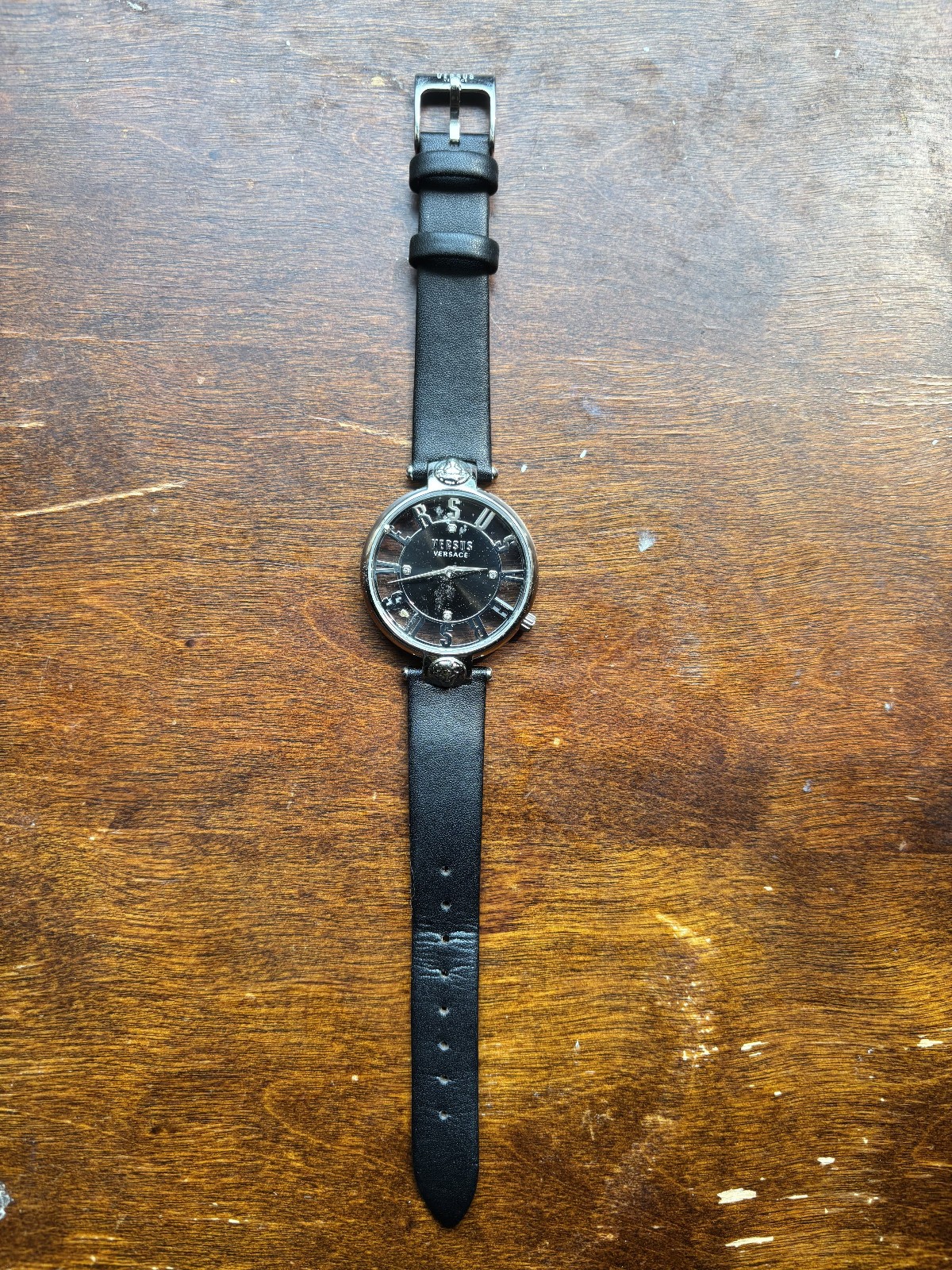 Versus Versace VSP492021 Black Stainless Steel Watch 50M Water Resistant Descri