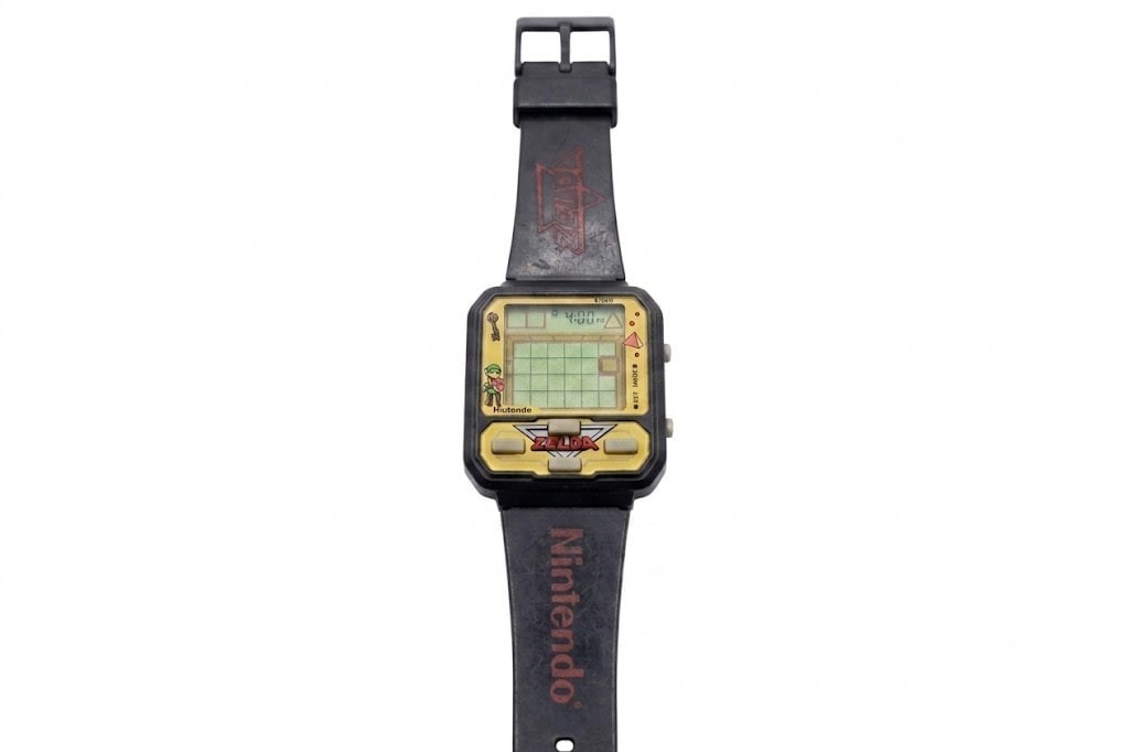 VINTAGE NINTENDO ZELDA GAME WATCH ZEON 8321 UF DIGITAL LCD 1989 WORK ORIG STRAR
