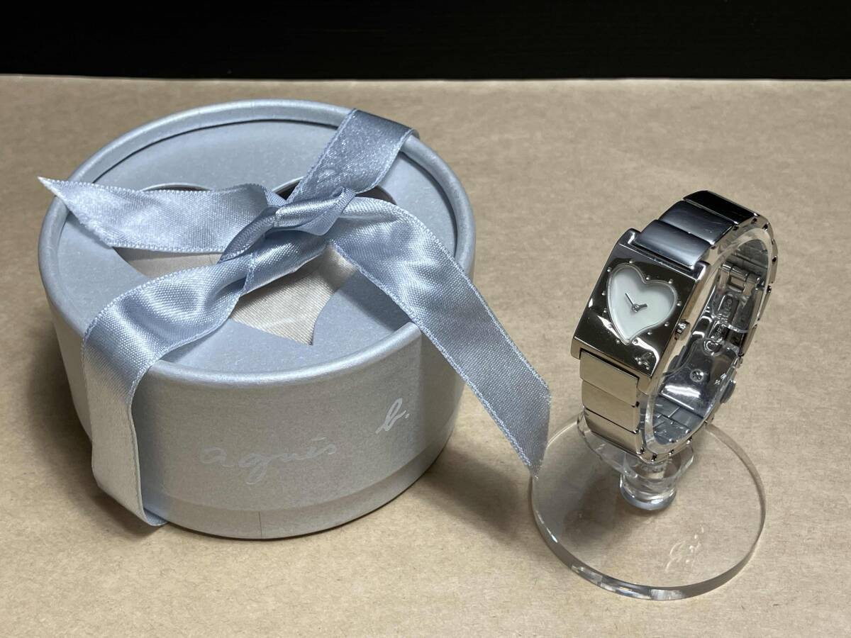 agnes b Y150-0AG0 Quartz Analog Used Watch Excellent condition