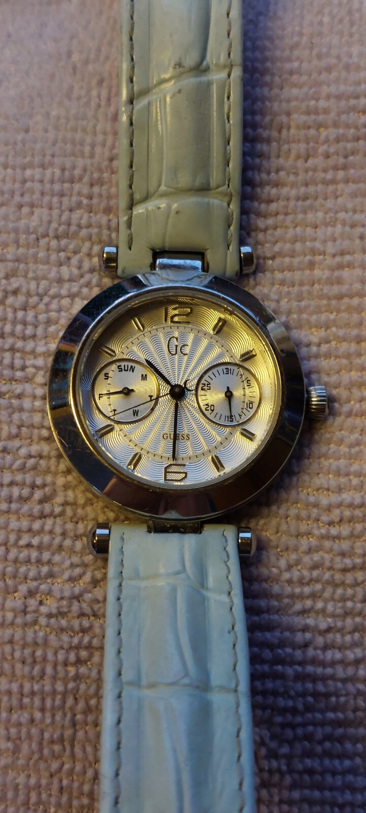 Guess GC6000 100Meters/330Feet Water Resistant Japan Movement Watch