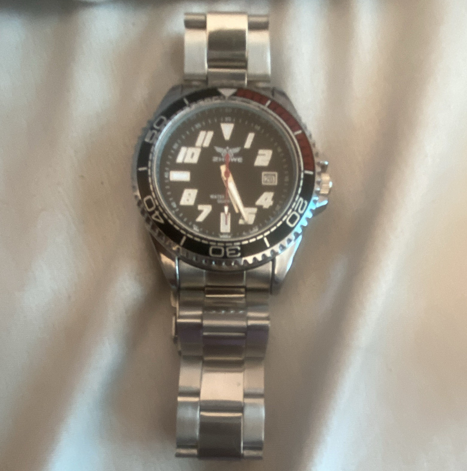 Zhowe Men’s Diver Quartz Watch 45mm 100m Black Dial Date Red/Black Bezel