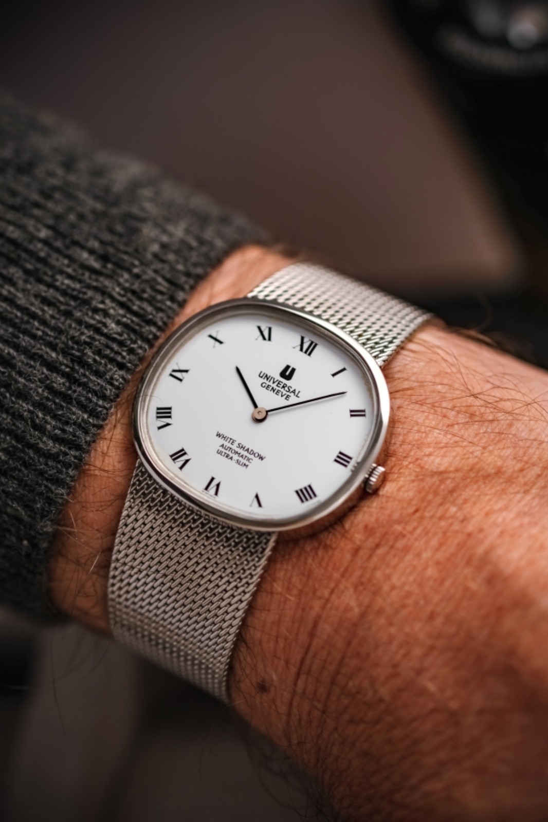 Universal Geneve White Shadow Horizontal Ellipse Microrotor Ref. 866050 white