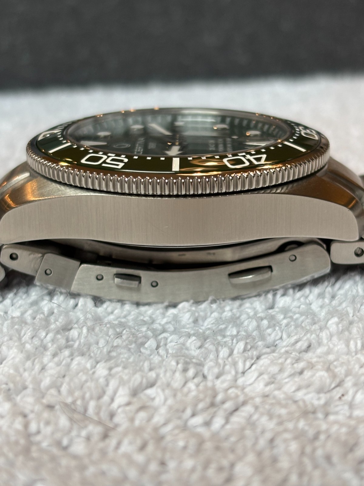 Certina Automatic DS Action Diver 43mm Powermatic 80 Mint condition