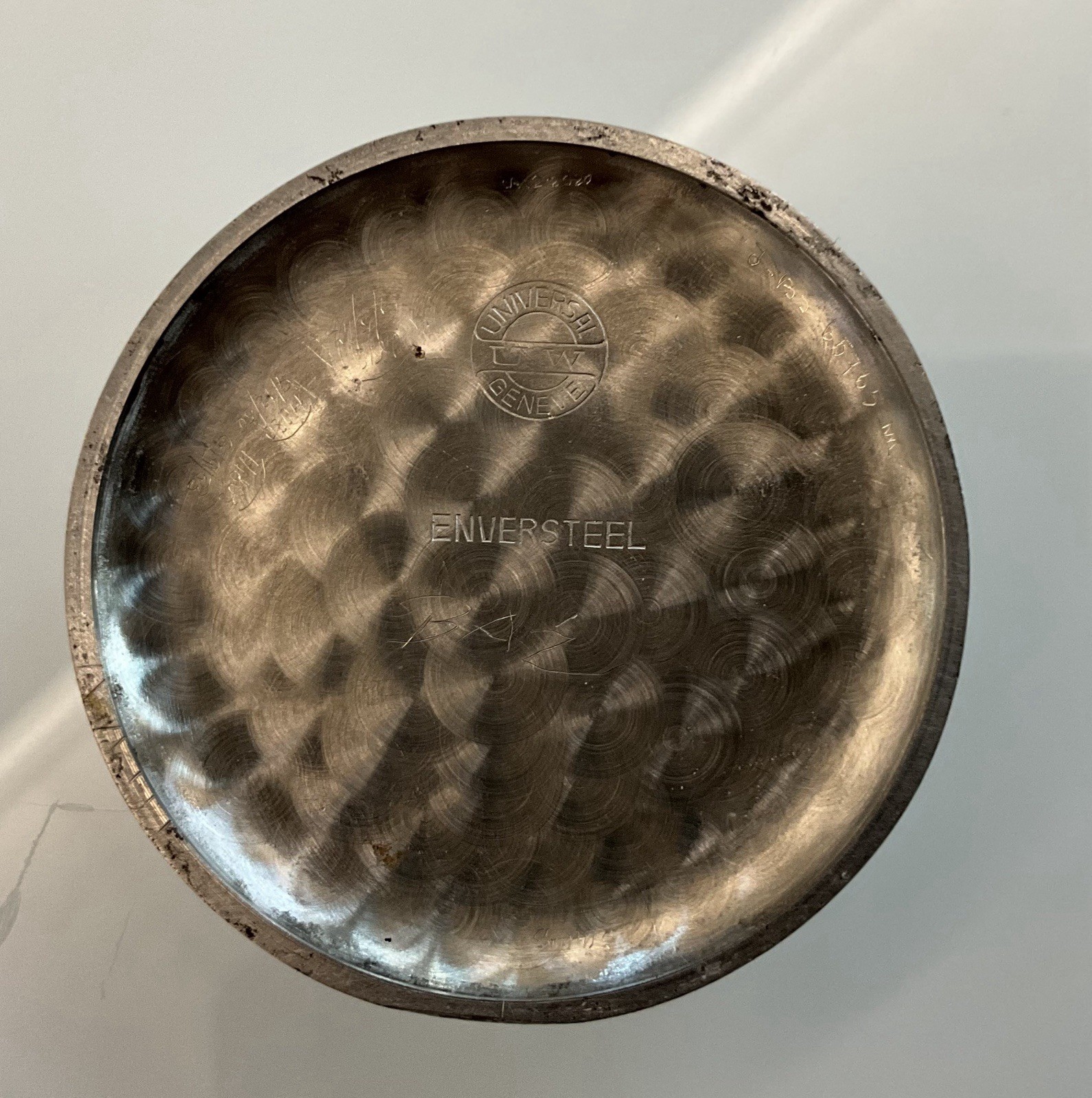 Universal aero-compax, year 1940 ca, vintage