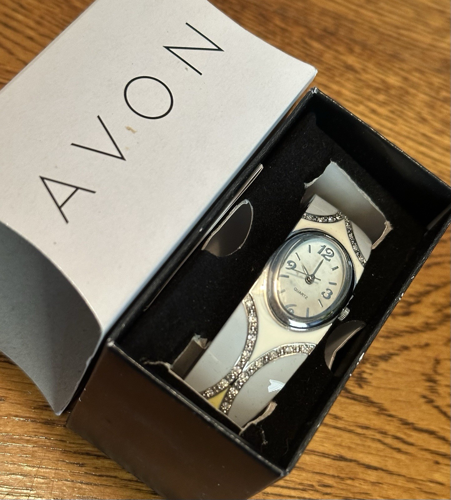 Vintage NOS New In Box Avon Multi Color Enamel & Rhinestones New Dawn Cuff Watch