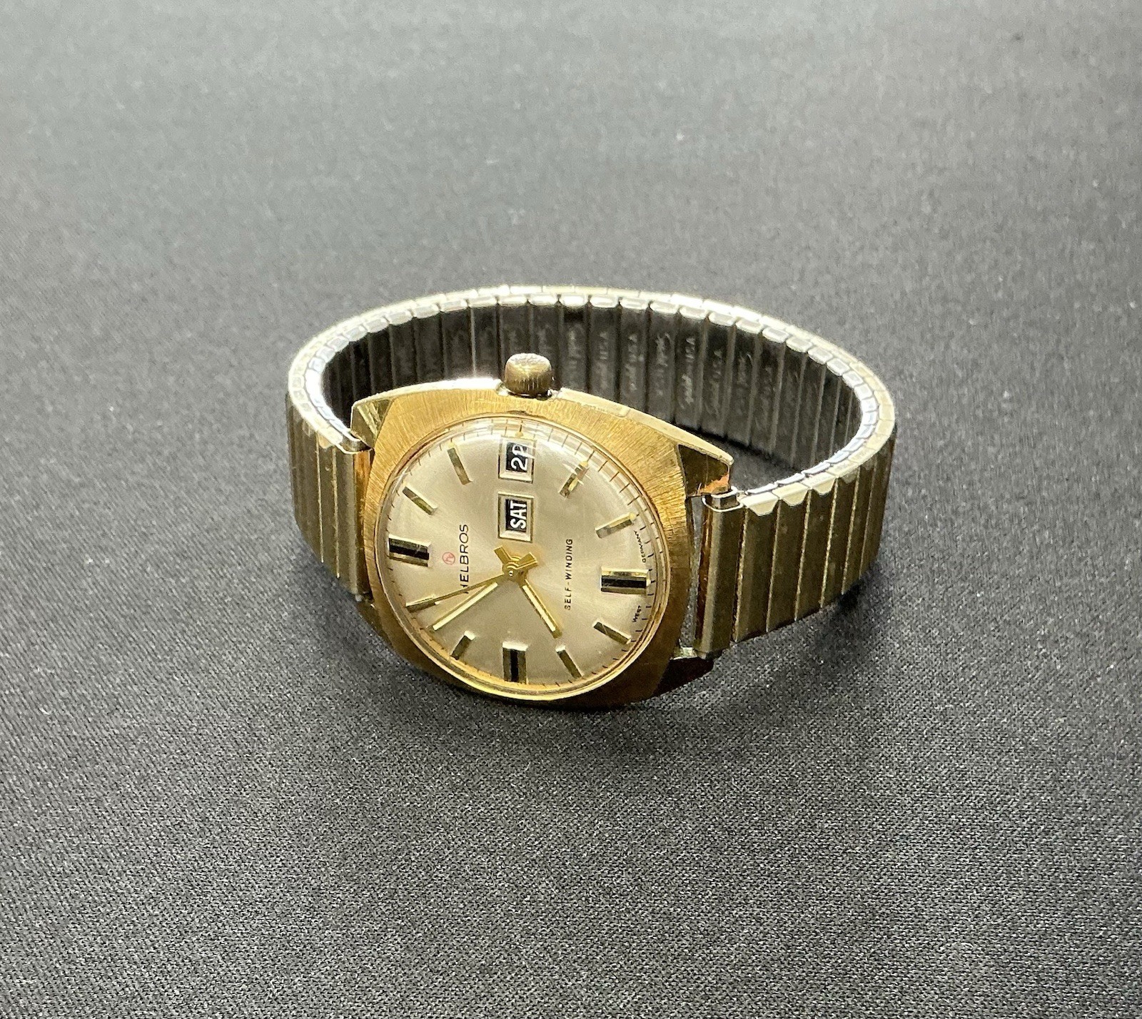 Vintage Helbros Automatic Day-Date – West Germany