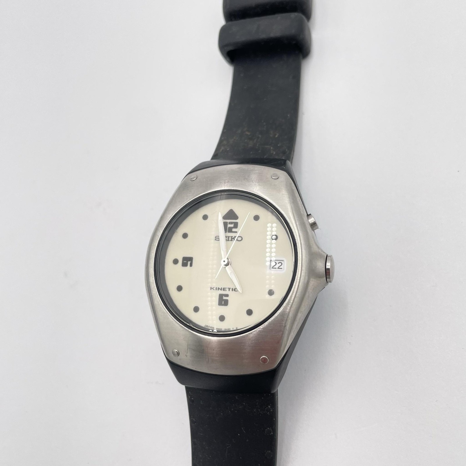 Vintage Seiko Kinetic Watch Mens Cream Dial Black Rubber Strap 5M42-0E40 Japan