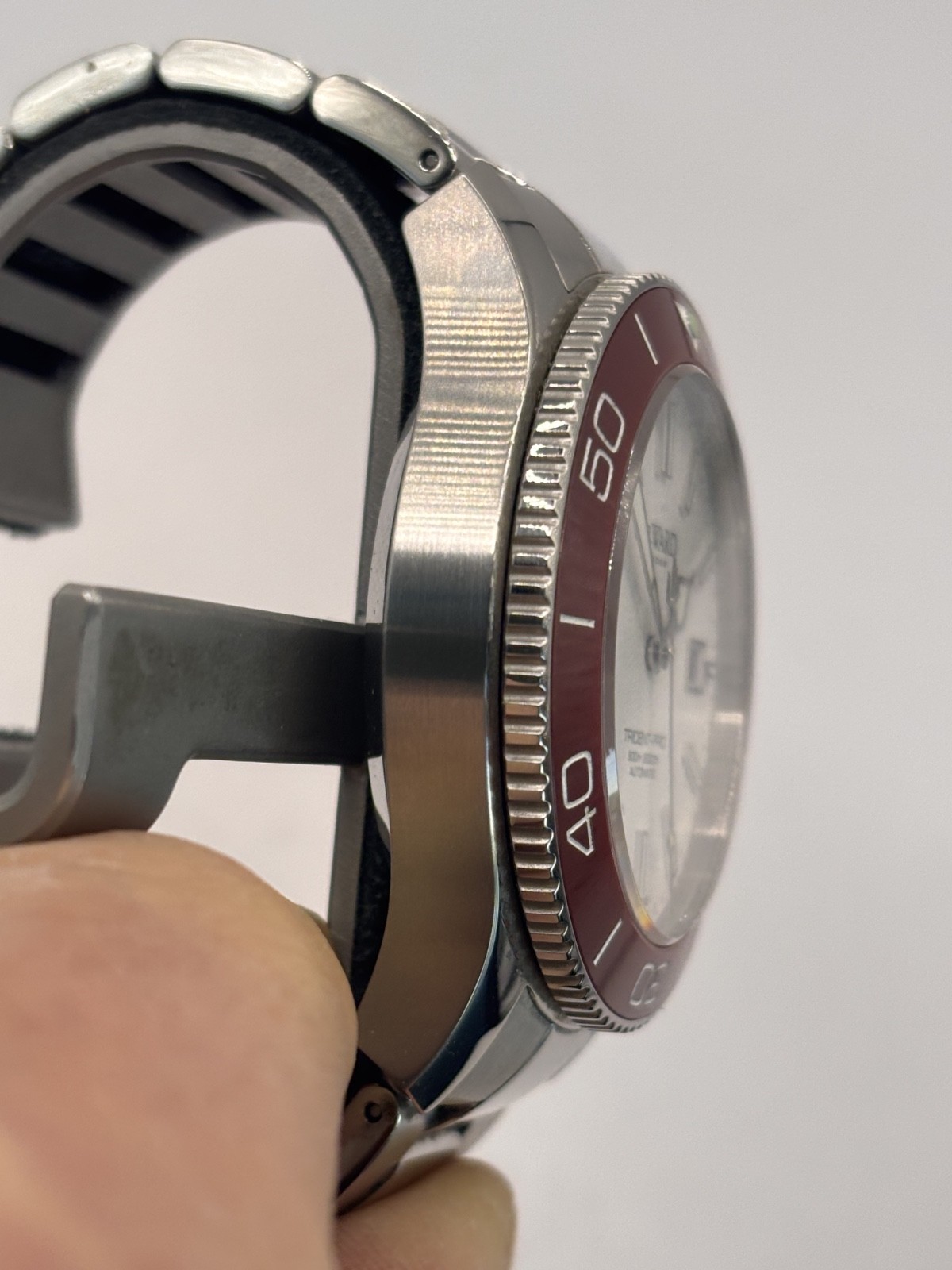 Christopher Ward C60 Trident Mk2 Pro 600 Red/White 43mm Auto (06/2015) WH1733A