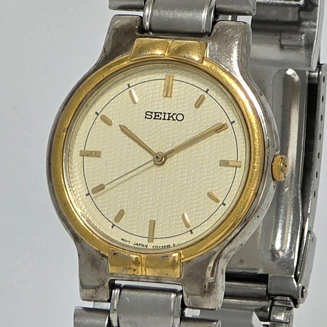 Seiko V701-A090 Two-Tone Gold Bezel Vintage Men’s Watch Japan 071237