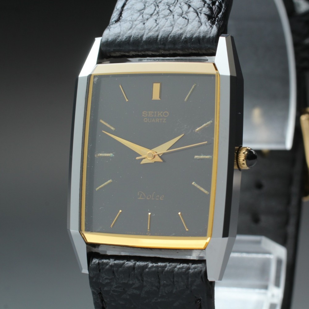 Near MINT SEIKO Dolce 7321-5710 Black Gold Tank Tungsten Quartz Men’s Watch 1987