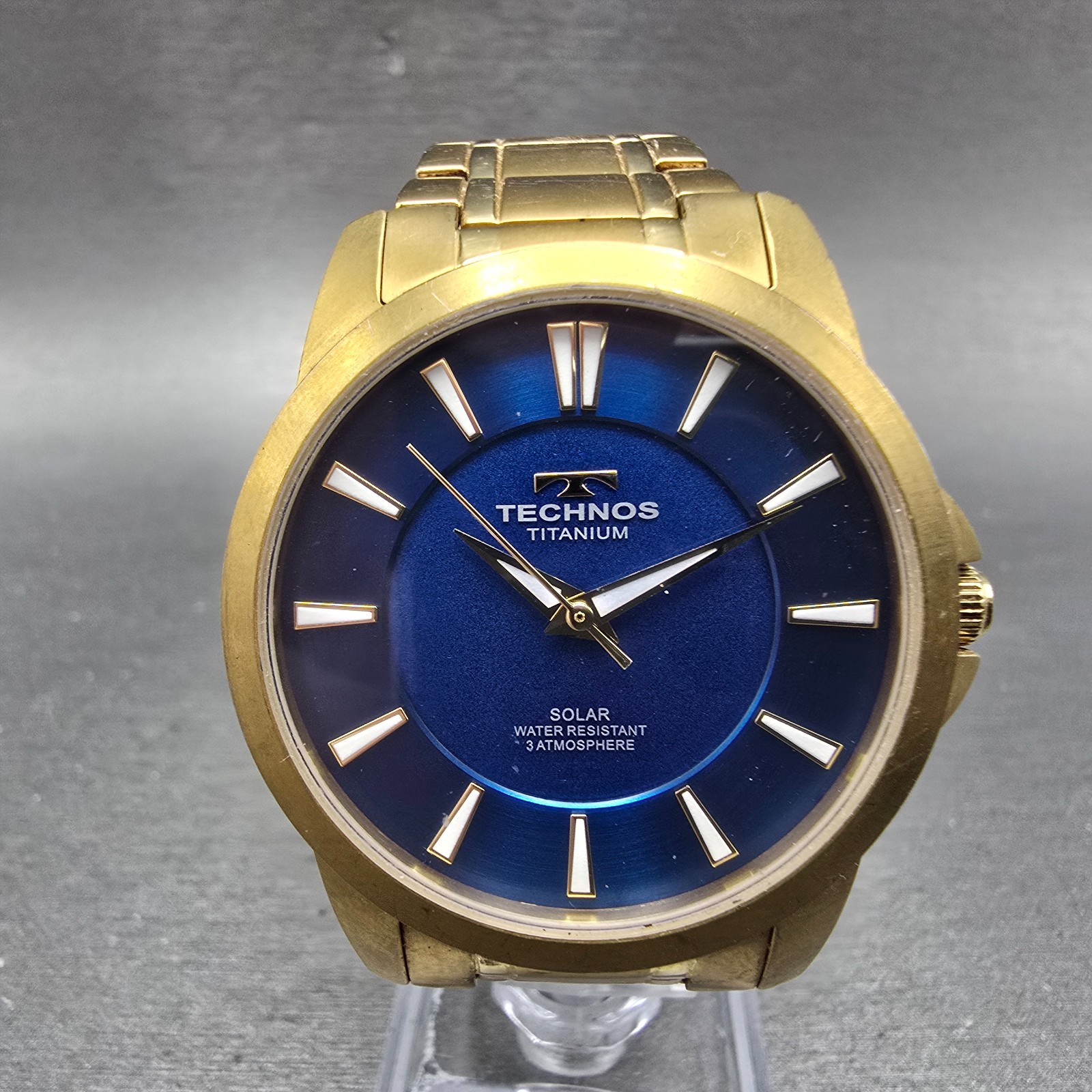 Technos Solar Watch Men 38mm Blue Dial Gold Tone Titanium Round T9A94 Runs