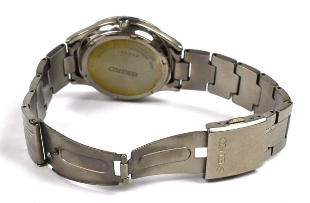 SEIKO wristwatch, working condition.