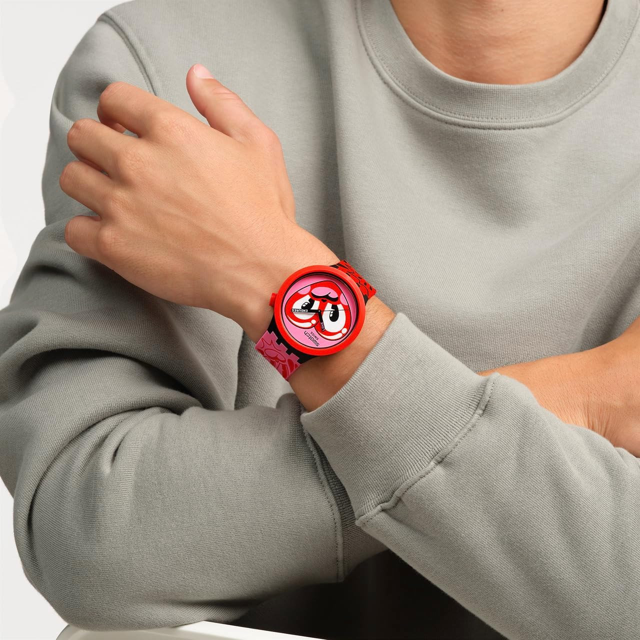 Bold Waterproof Unisex Red Polymer Watch – Hattie’s Heart Automatic Style