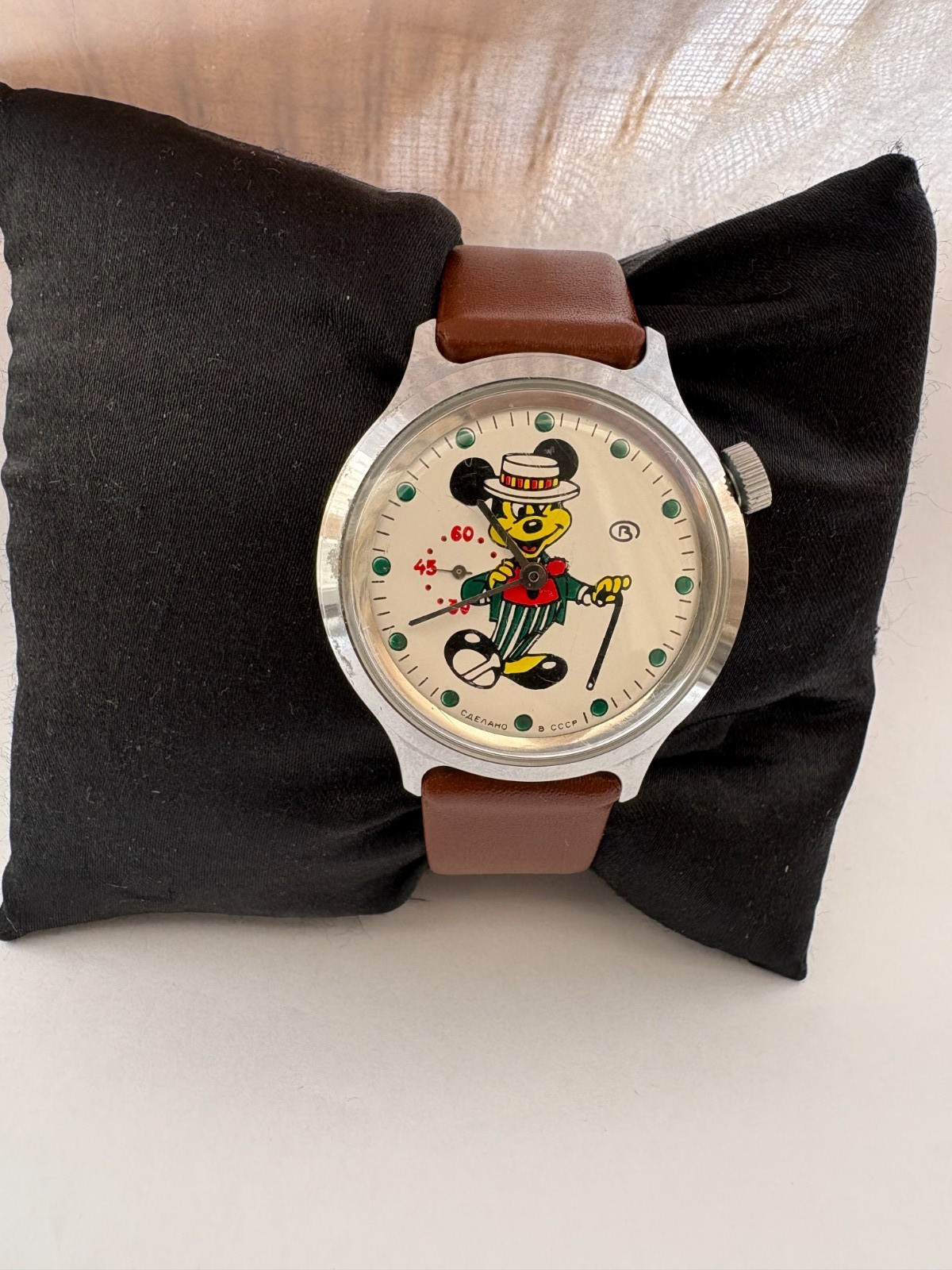 Mickey Mouse Vintage Mechanical Made in USSR VOSTOK CCCP Watch Rare