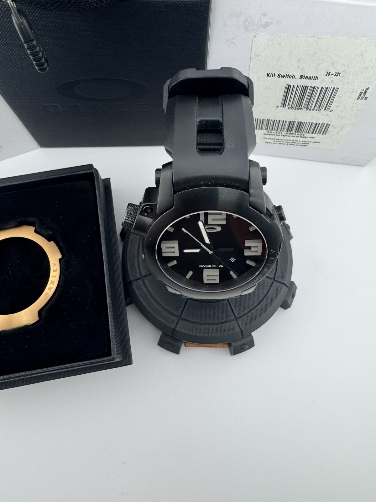 OAKLEY KILL SWITCH STEALTH BLACK WHITE W/ EXTRA ROSE GOLD BEZEL WATCH 26-331 NEW