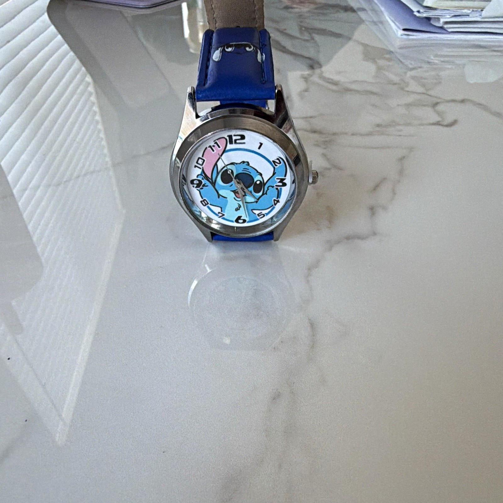 Lilo & Stitch Unisex Kids Quartz Analog Watch Blue Faux Leather Strap