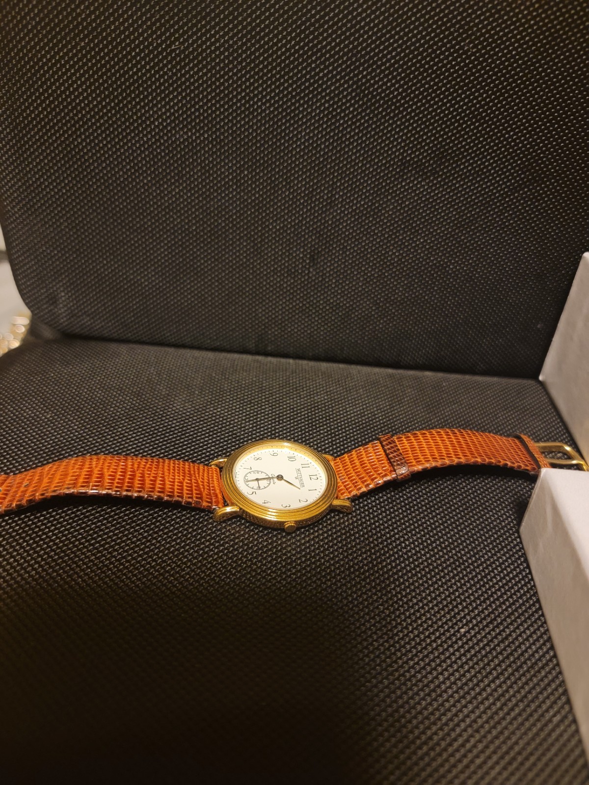 Wittnauer 18K GOLD Plated SUB-SECOND 35MM Men’s Watch Swiss 15 JEWELS NEW BATT
