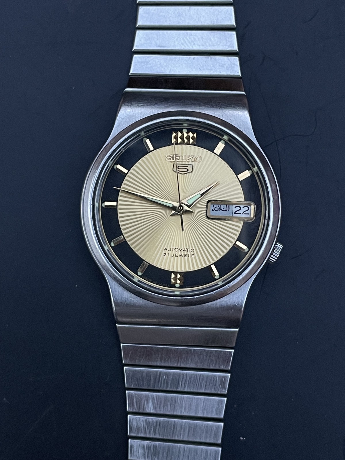 Seiko 5 Automatic 7019-8261 Vintage Japan Men’s Watch