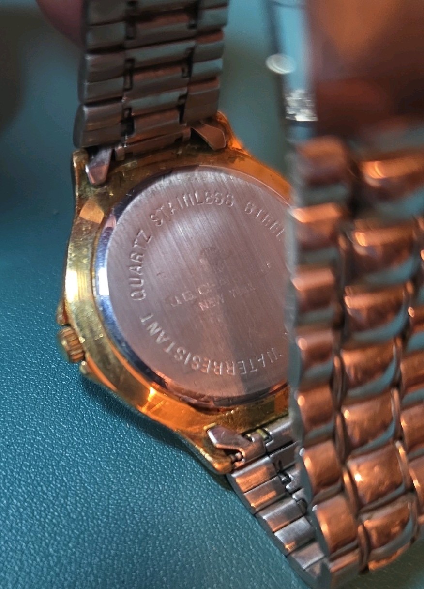 Two Quartz Not Running Watches.