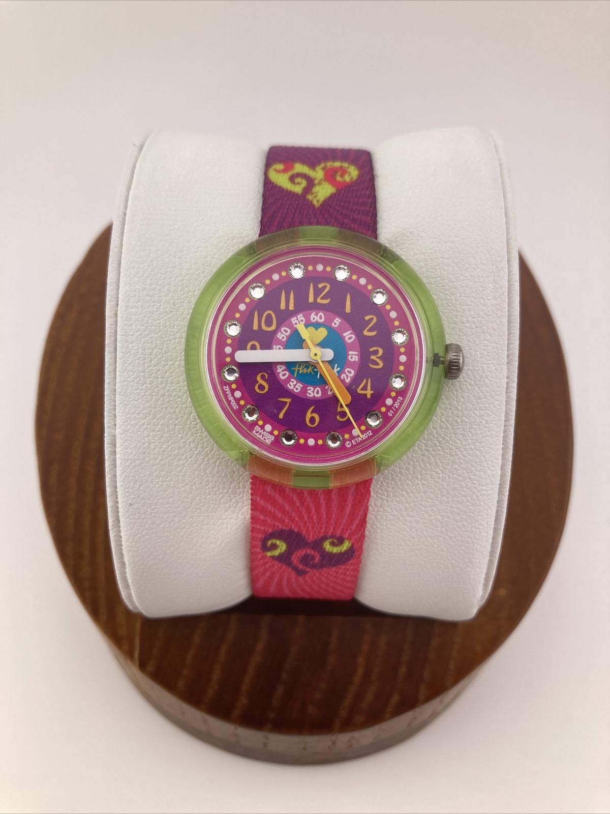 Vtg Flik Flak Girls 29mm Watch Pink, Green & Purple Tone Hearts ZFPNP002 – RUNS