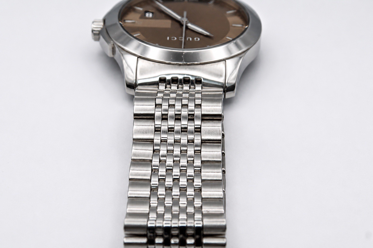 GUCCI YA126406 Brown Dial G Timeless Date 126.4 Series Silver Tone Men’s Watch
