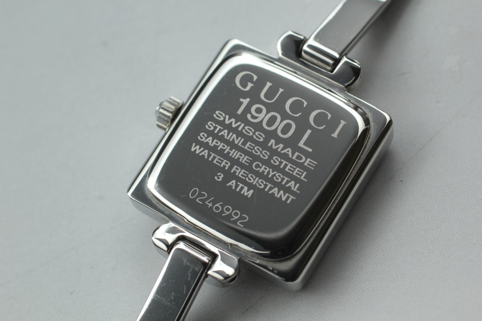 Vintage 【N MINT ｗ/Case】 Gucci 1900L Black Dial Quartz Women’s Watch from JAPAN