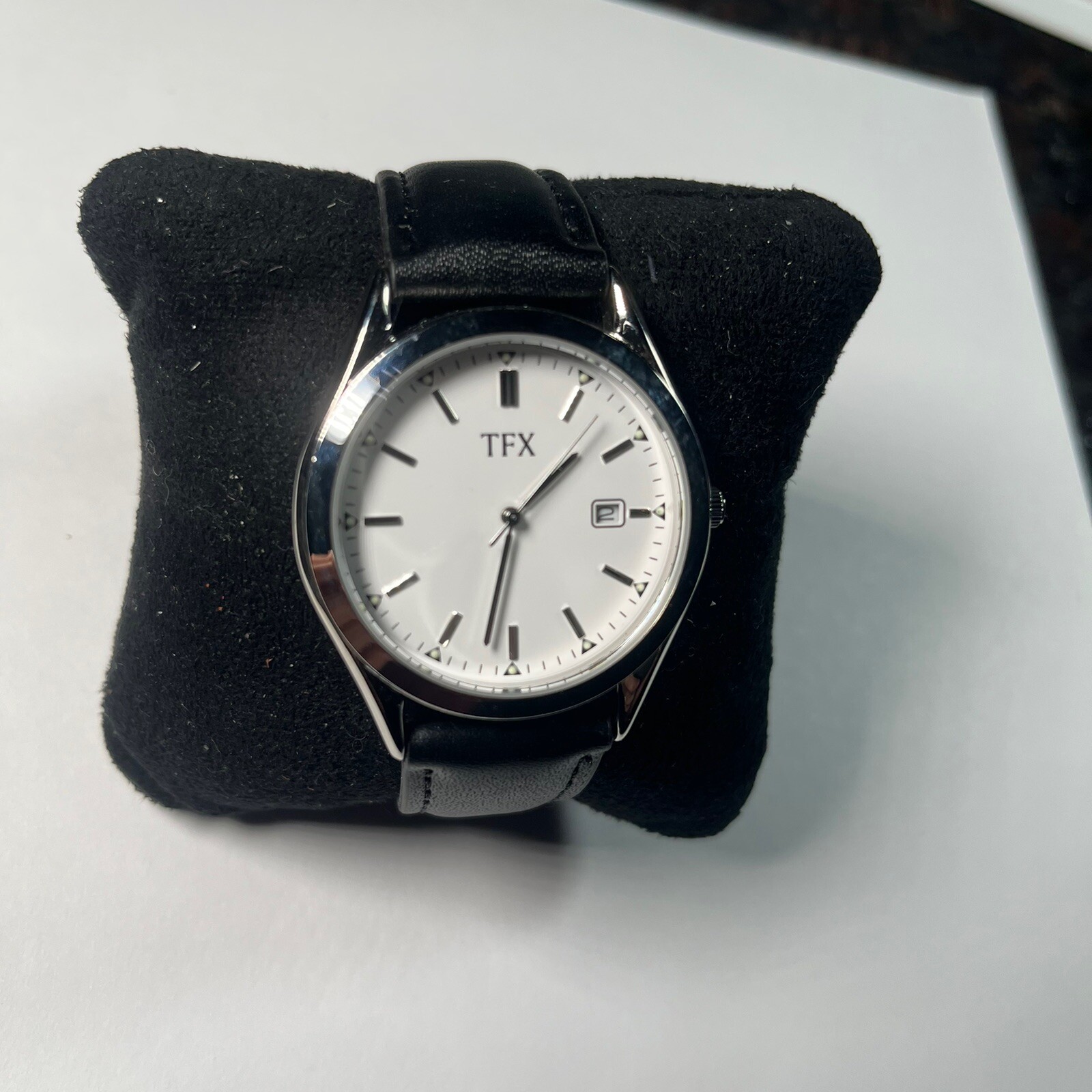 Ford Motor Company 20 Year Anniversary TFX Bulova Mens Wrist Watch Leather Band
