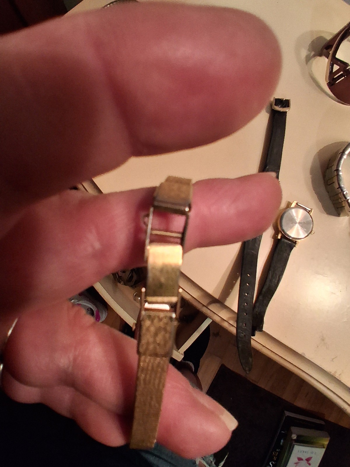 Seiko Analog Gold Tone Rectangle Case Gold Dial Stick Index Metal Bracelet