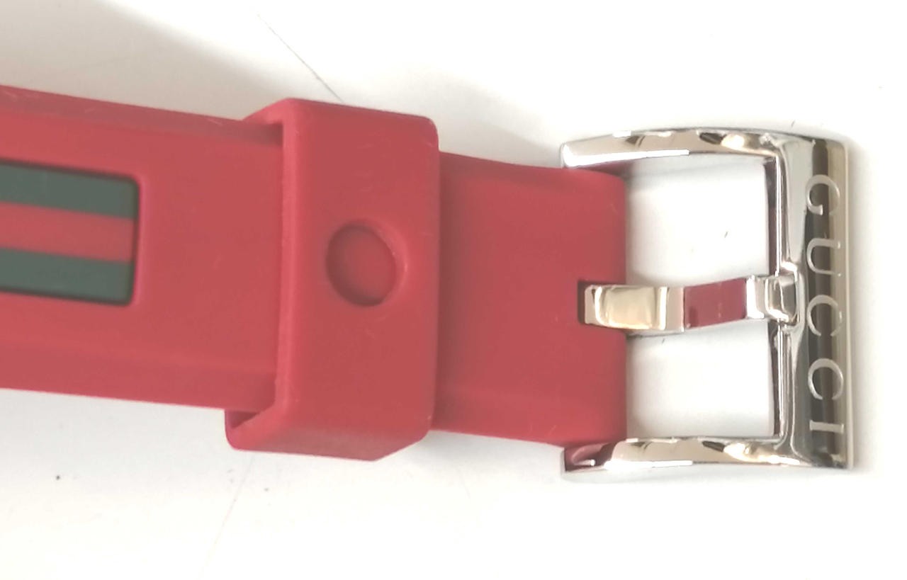 GUCCI Quartz Watch 137.3