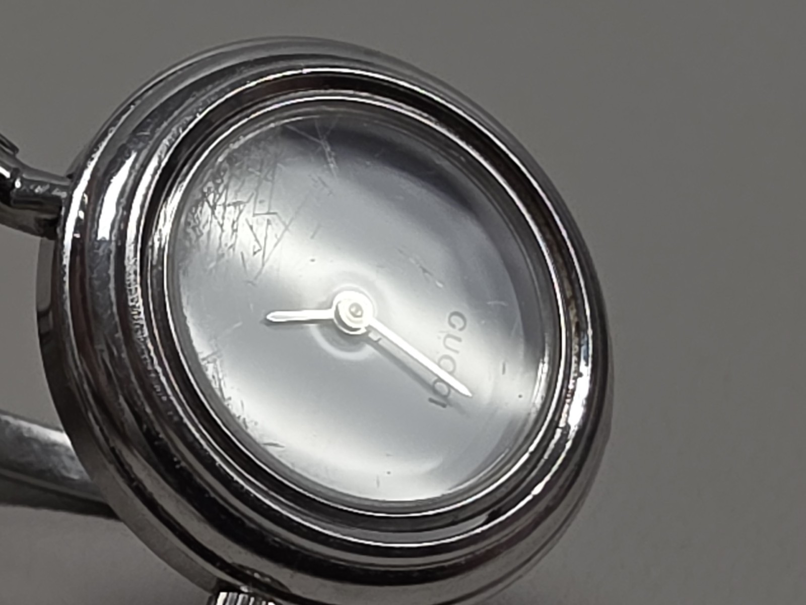 GUCCI Change Bezel 11/12.2L Silver Quartz Women’s Watch