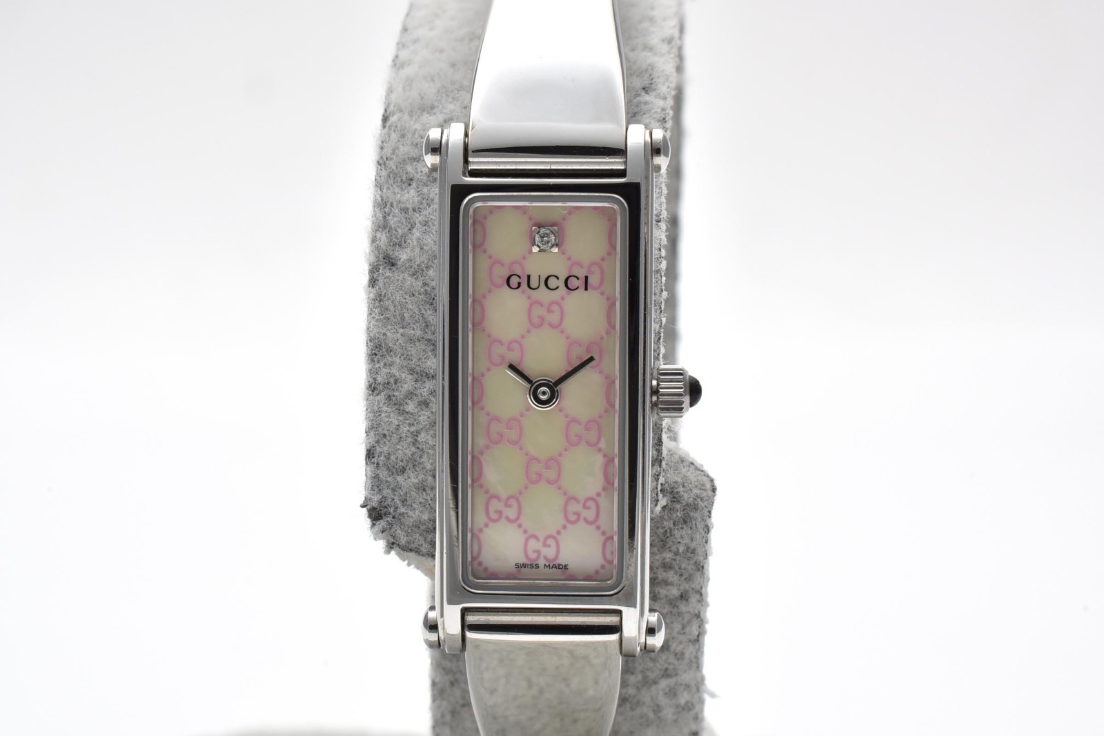 [Near MINT] GUCCI 1500L Silver 1P Diamond Shell Pink Dial Quartz Women’s Watch