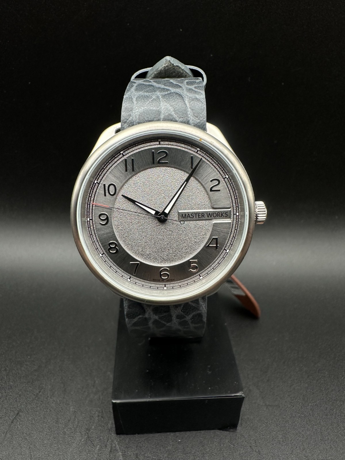Master Works Classic 43mm Japan Made Quartz Men’s Watch MW16SUEDGYG0