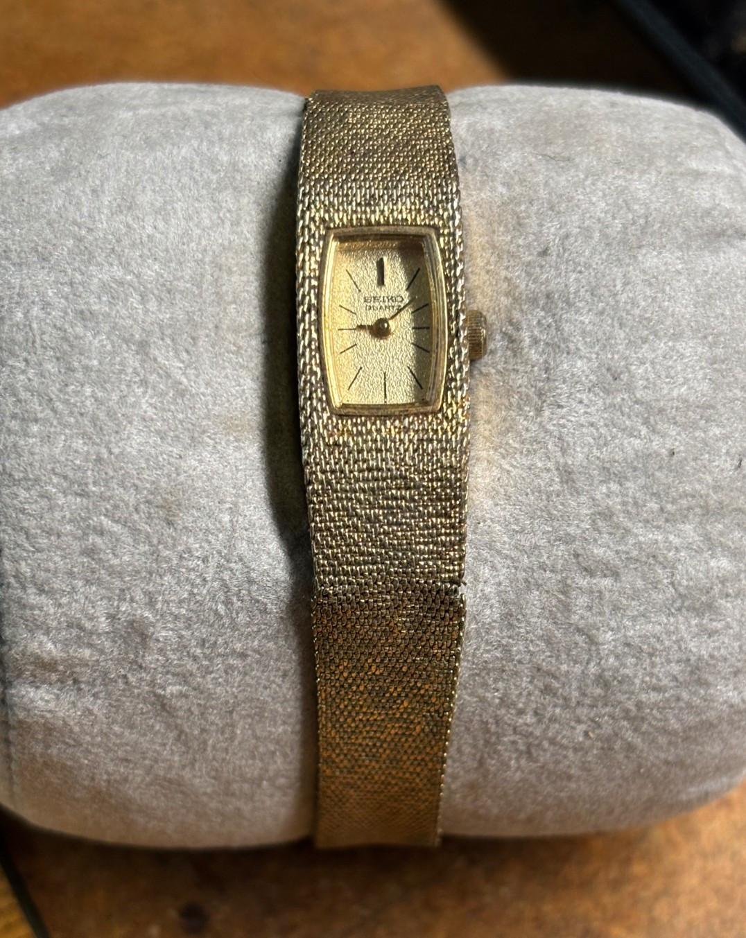 Vtg 14mm SEIKO ladies dress TANK WATCH gold tone MESH BAND 1320 5039 New Battery
