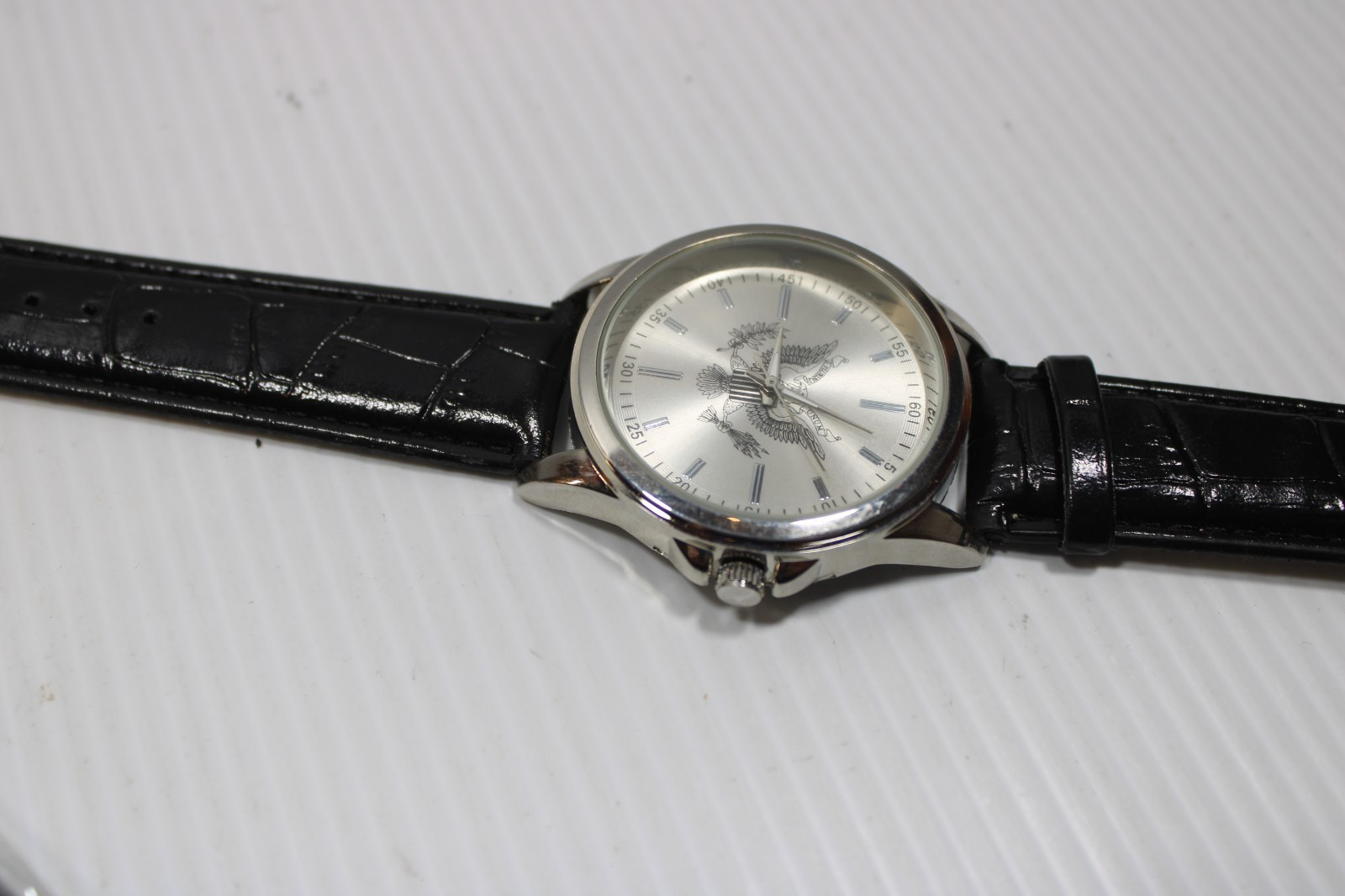United States Seal American Eagle E PLURIBUS UNUM Men’s Watch NEW Old Stock