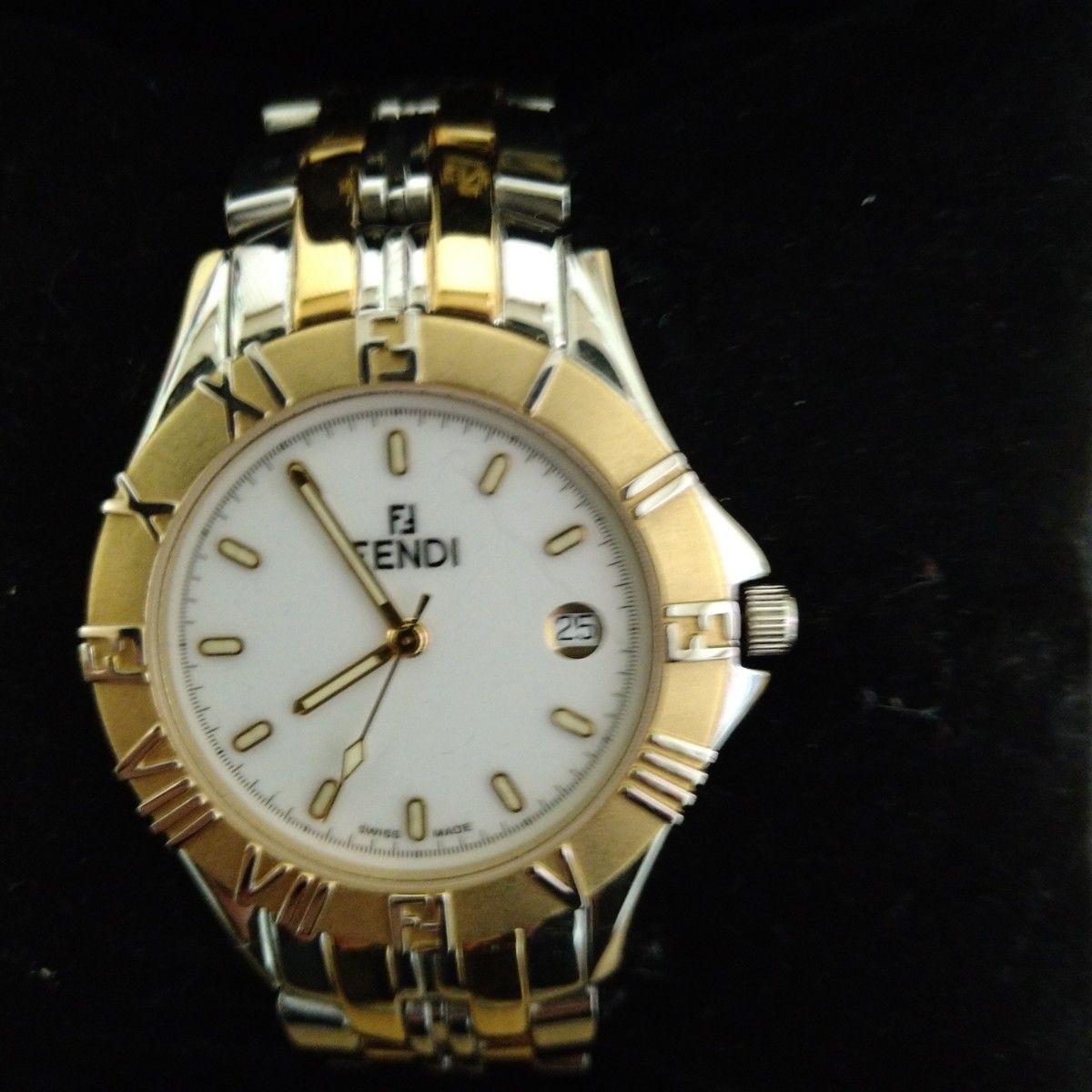 [B1P] FENDI Quartz Analog Display Stainless Steel Ladies Watch [y4k]