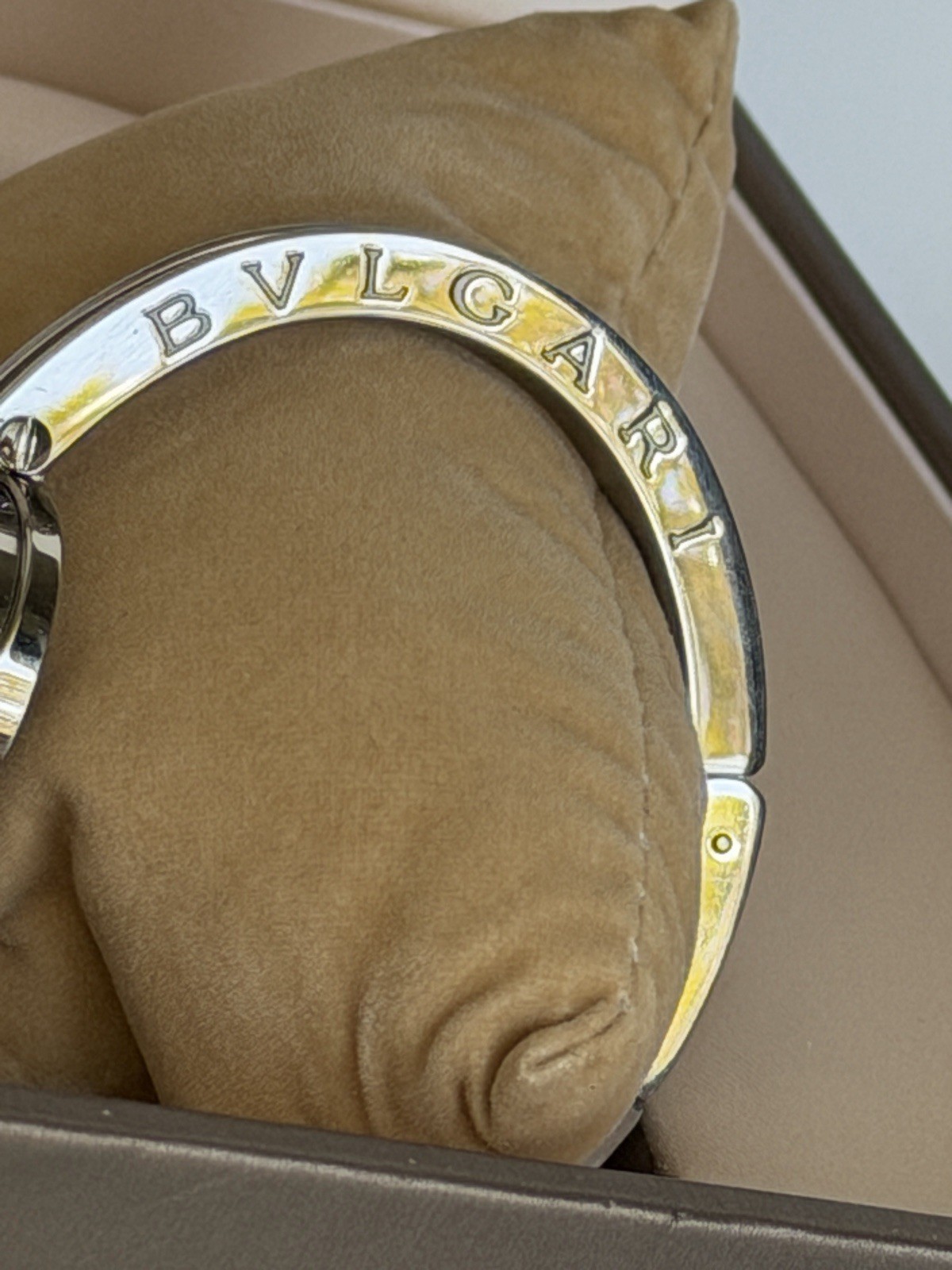 Bvlgari B-zero 1 BZ22S Diamond Bezel Stainless Steel Ladies Watch 22mm box&docs