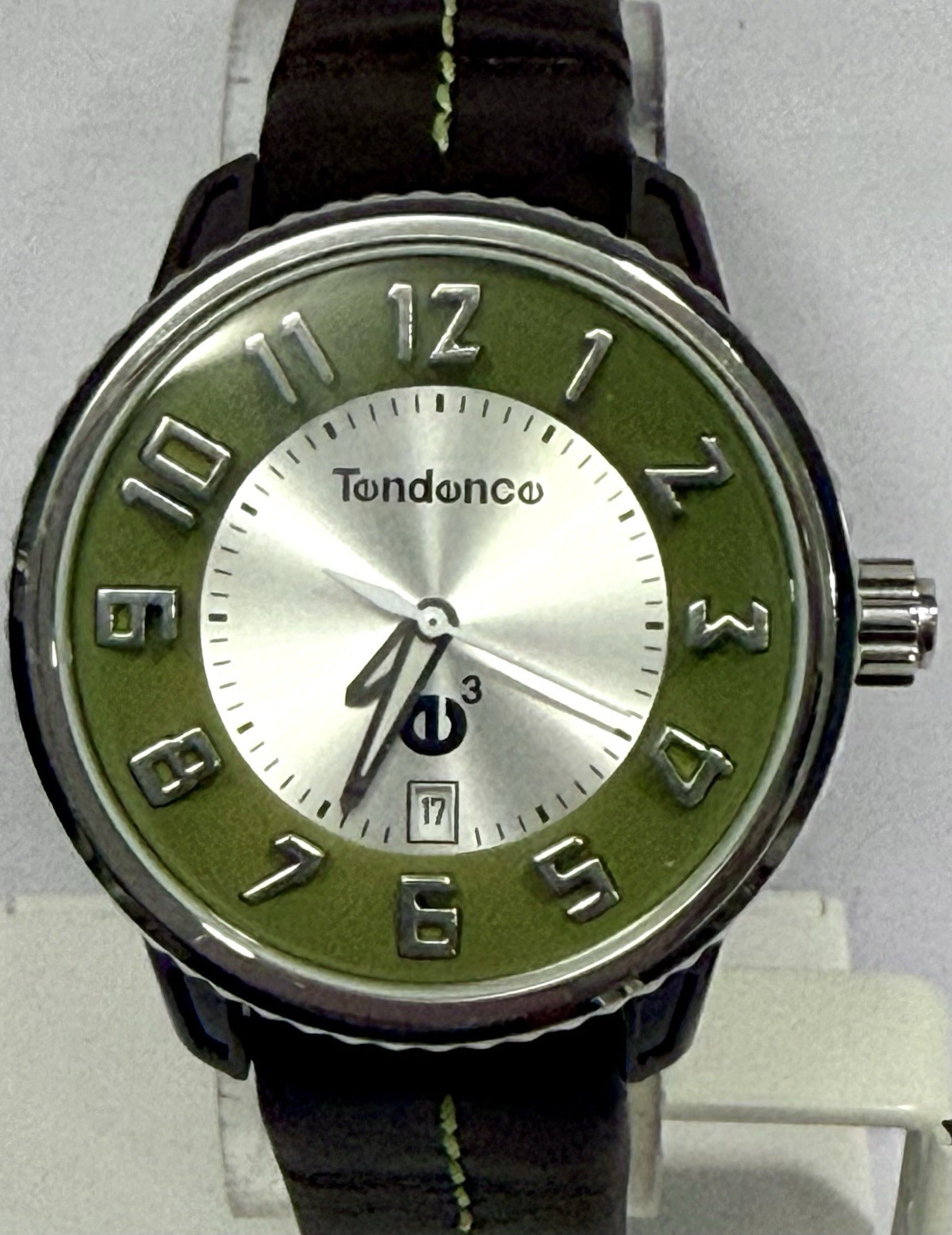41mm Medium GULLiVER | 3D Silvertone Hours | Green Outer Rim | TENDENCE e3 Watch