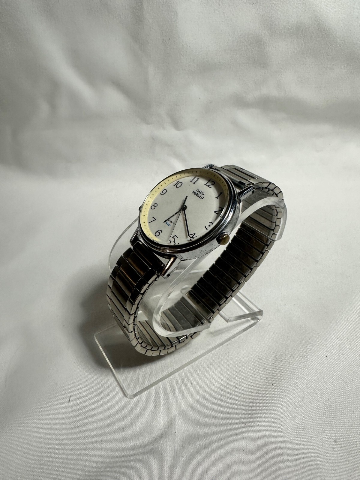 Vintage Timex Easy Reader Indiglo 1996 Silver Tone Flex Band