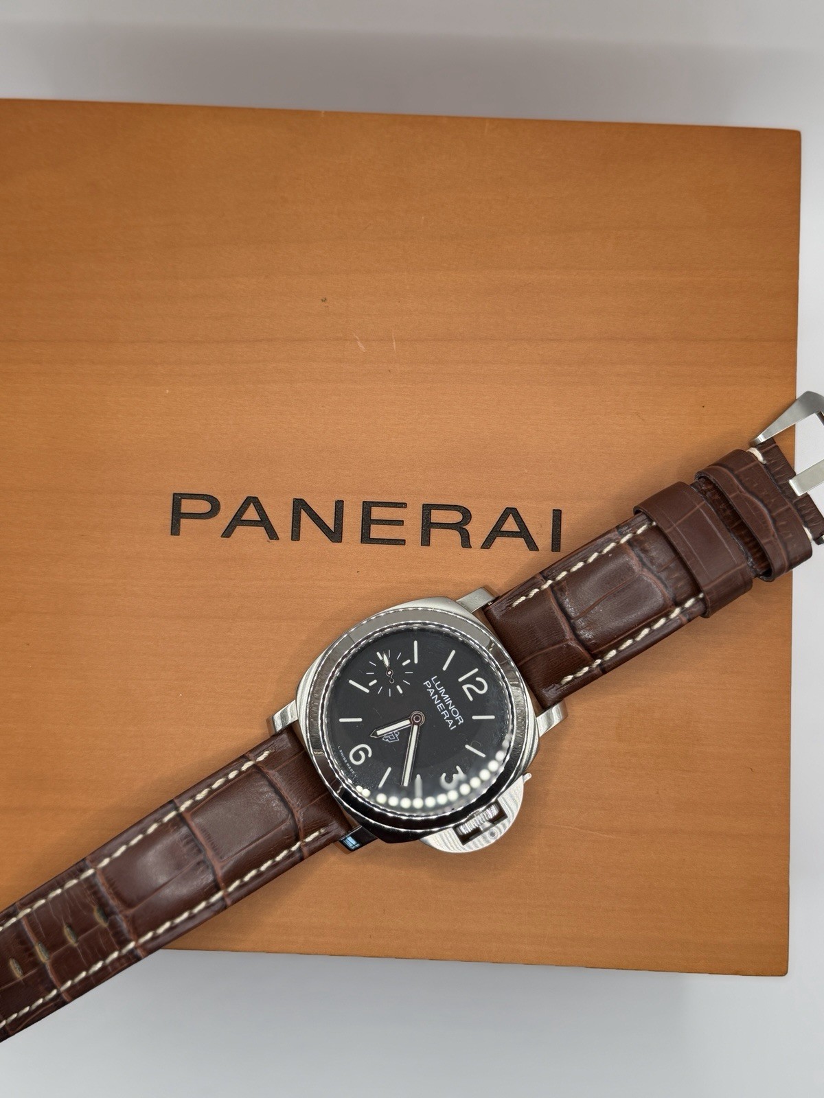 Panerai Pam 1084 Excellent Condition With box And Papers 2022