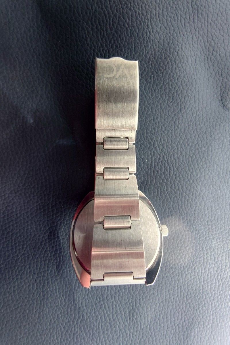 Citizen First Generation Independent DeAGE Collaboration Quartz Wristwatch