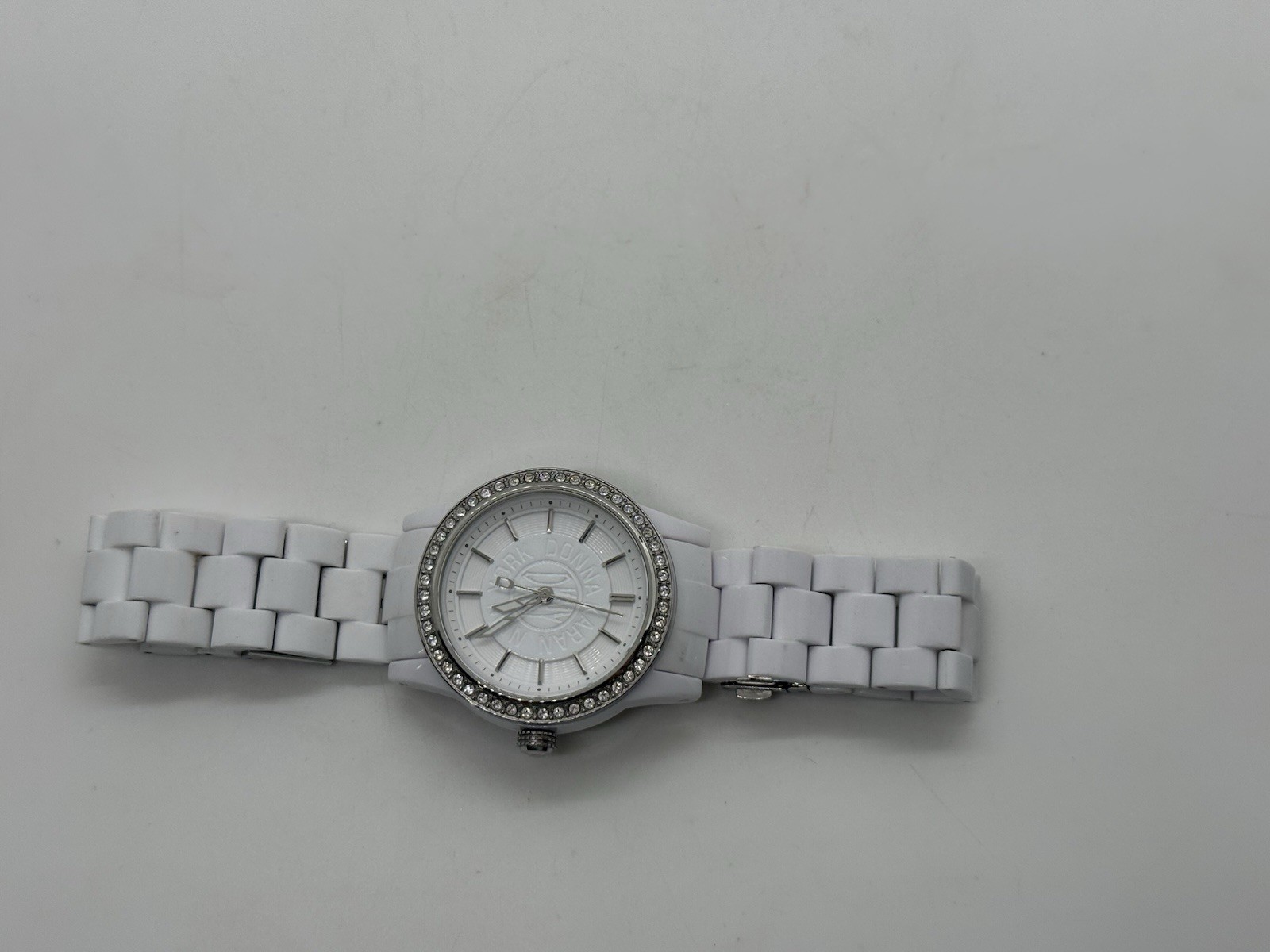 DKNY WHITE POLYURETHANE PLASTIC BOYFRIEND LADY,LOGO DIAL WATCH NY8011