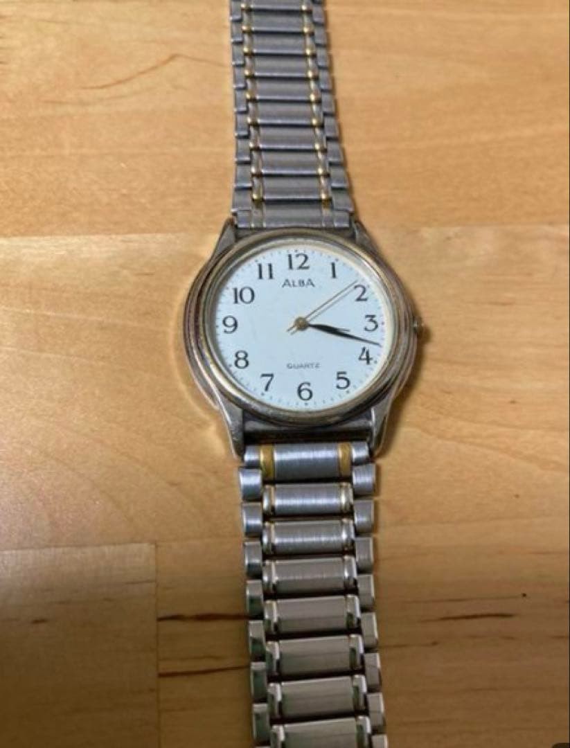 SEIKO Alba