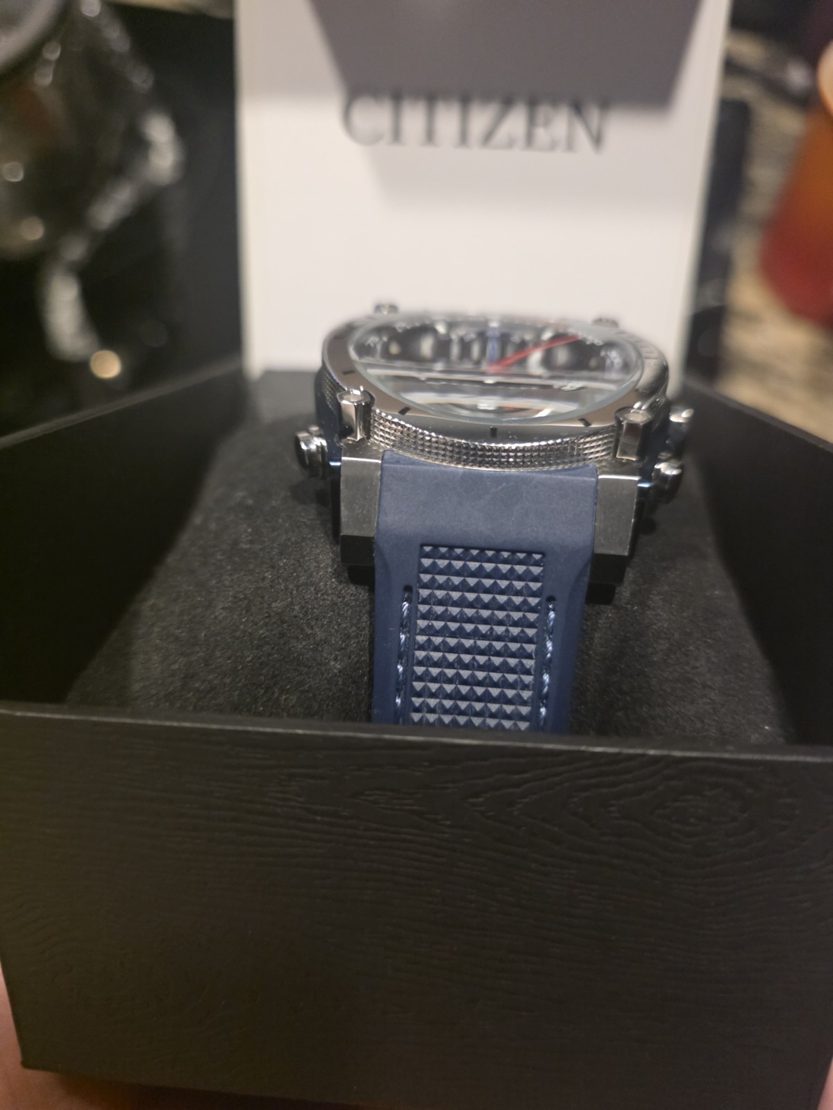 Bulova Precisionist Quartz Chronograph 300m 46mm Blue/Black Dial Date Box