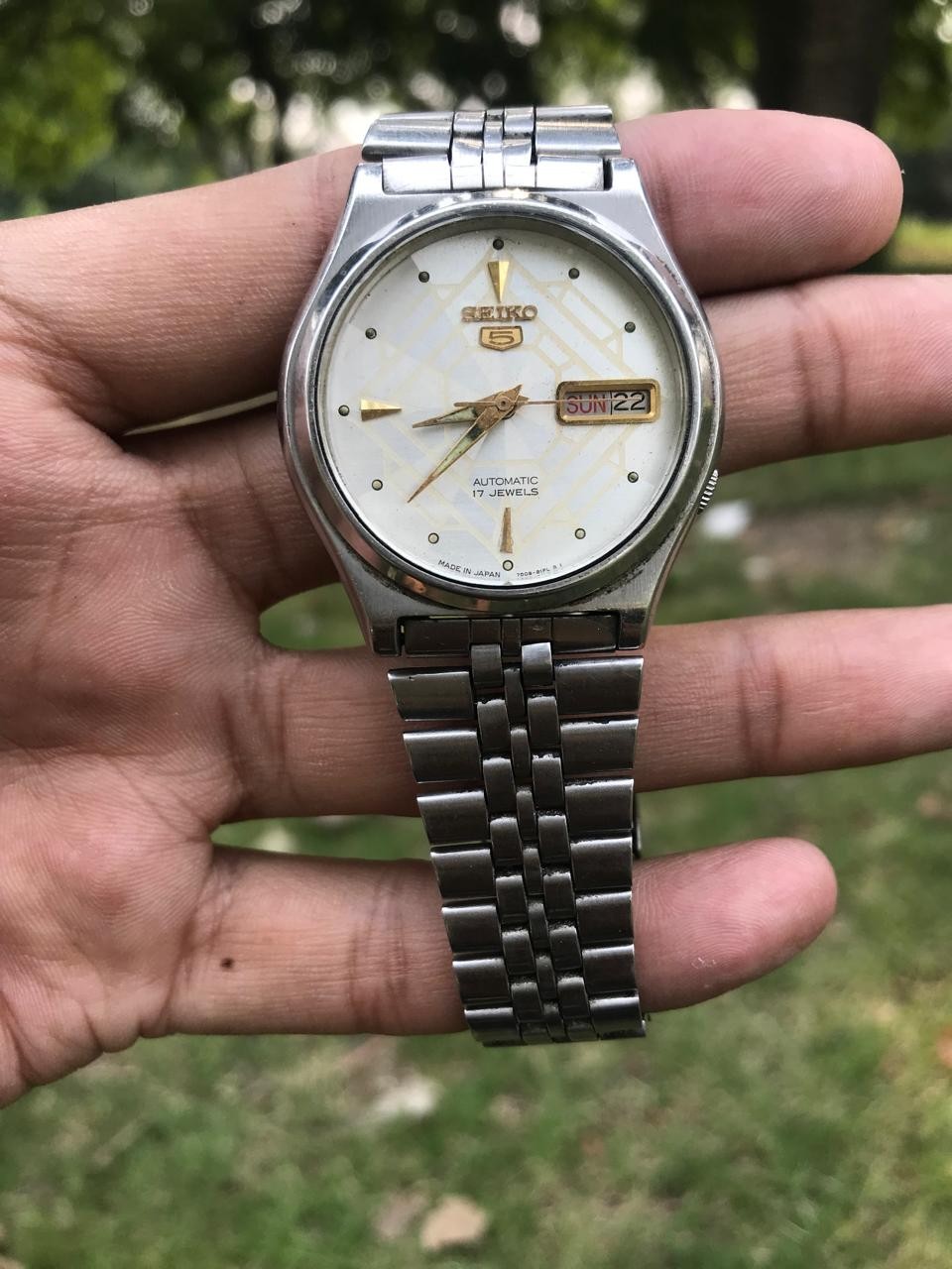 Vintage Seiko 5 “Spider Dial” Automatic 7009-3171 Day/Date 17J Men’s Watch